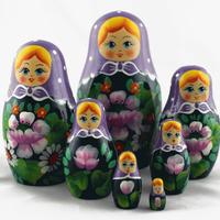 Fioletowy Matryoshka