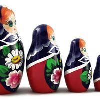 Mörk blå häckande dolls