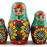 Groene nesting dolls