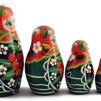 Matryoshka com rowanberry