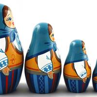 Światło niebieskie matryoshka