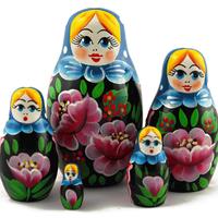 Dolls with flowers