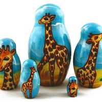 Giraffen nesting dolls