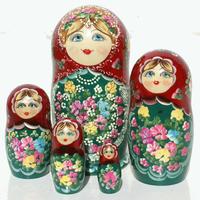 Бордового ляльки