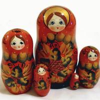 Kırmızı matryoshka