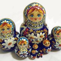 Matryoshka με λουλούδια