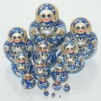 Μπλε matryoshka κούκλες
