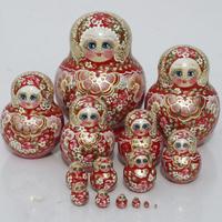 Poupées de matryoshka rouge