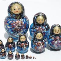 Blauwe matryoshka